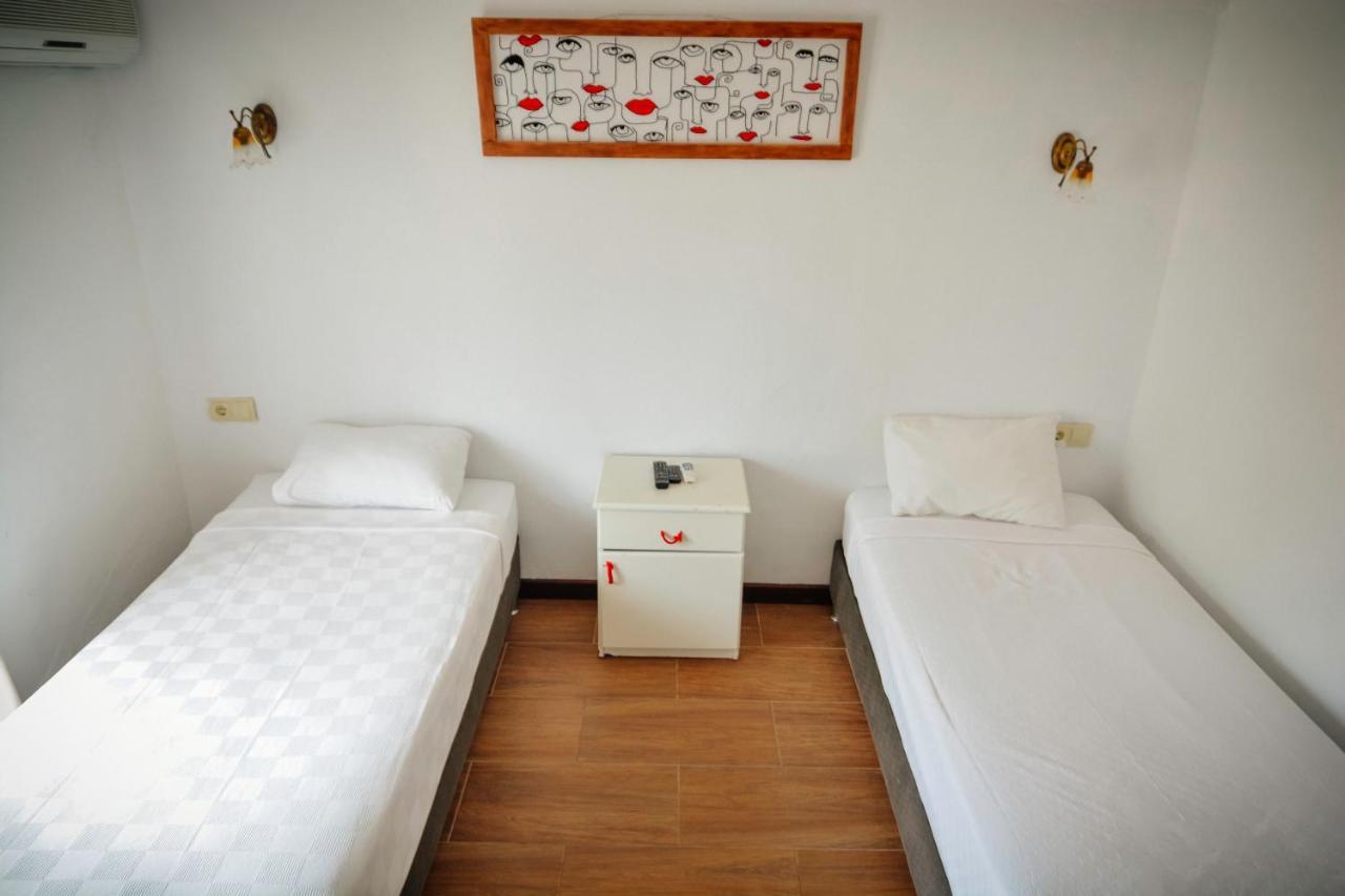 Parva Port Apartment Алакати Екстериор снимка