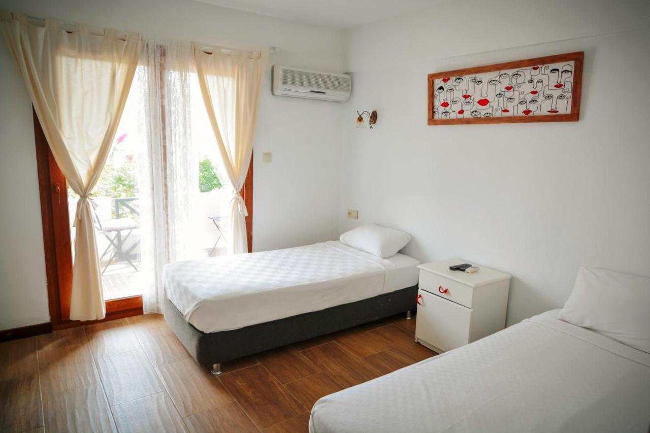 Parva Port Apartment Алакати Екстериор снимка