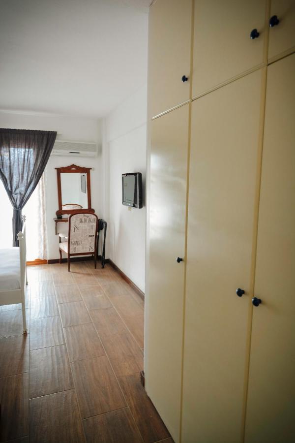 Parva Port Apartment Алакати Екстериор снимка