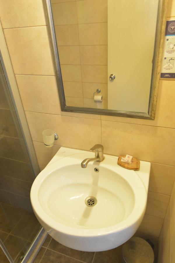 Parva Port Apartment Алакати Екстериор снимка
