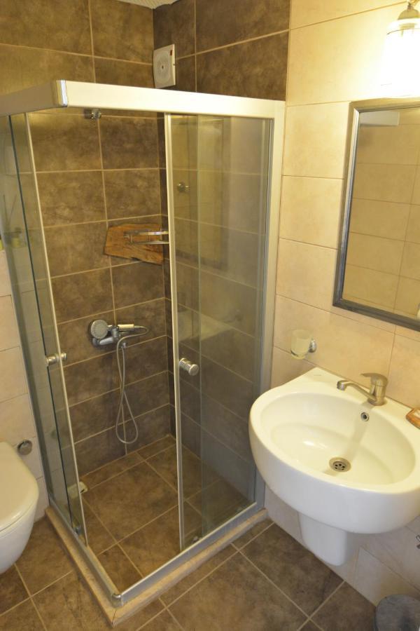 Parva Port Apartment Алакати Екстериор снимка