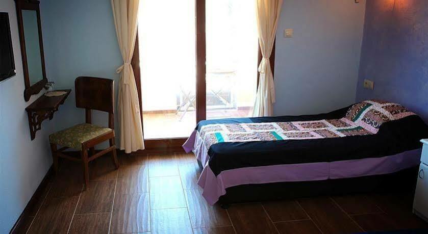 Parva Port Apartment Алакати Екстериор снимка